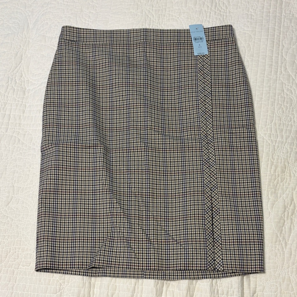 Ann Taylor Black and White Checkered Pencil Skirt
